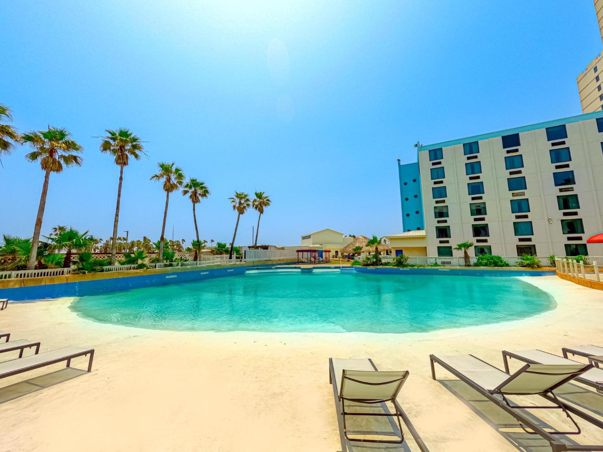 Holiday Inn Resort South Padre Island-Beach Front By Ihg Exterior photo